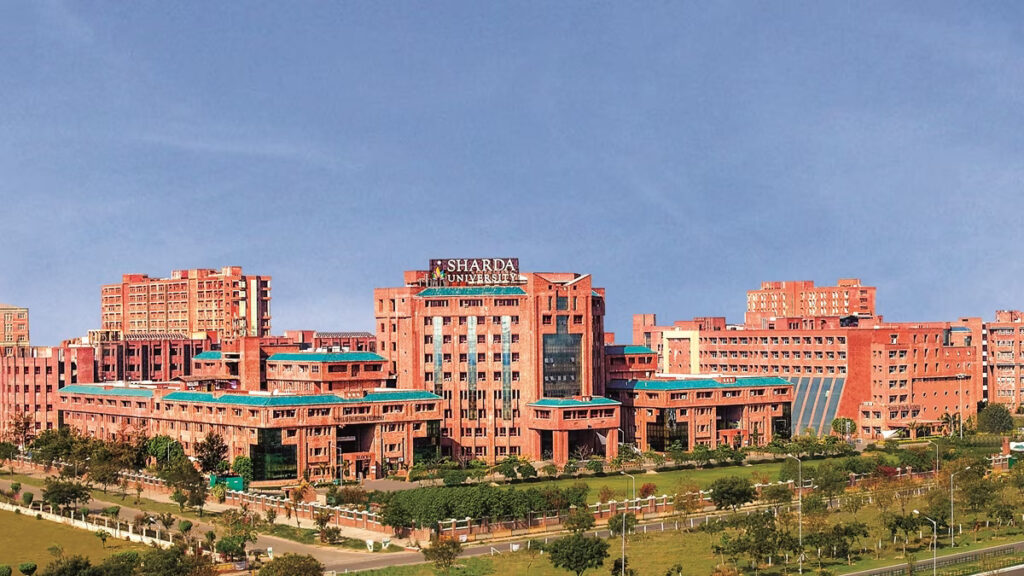 SHARDA University